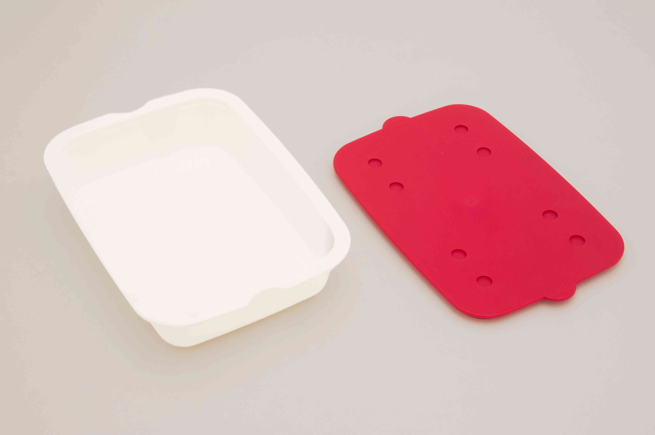 salaplast_patented_reusable_food_storage_system_for_industrial_use