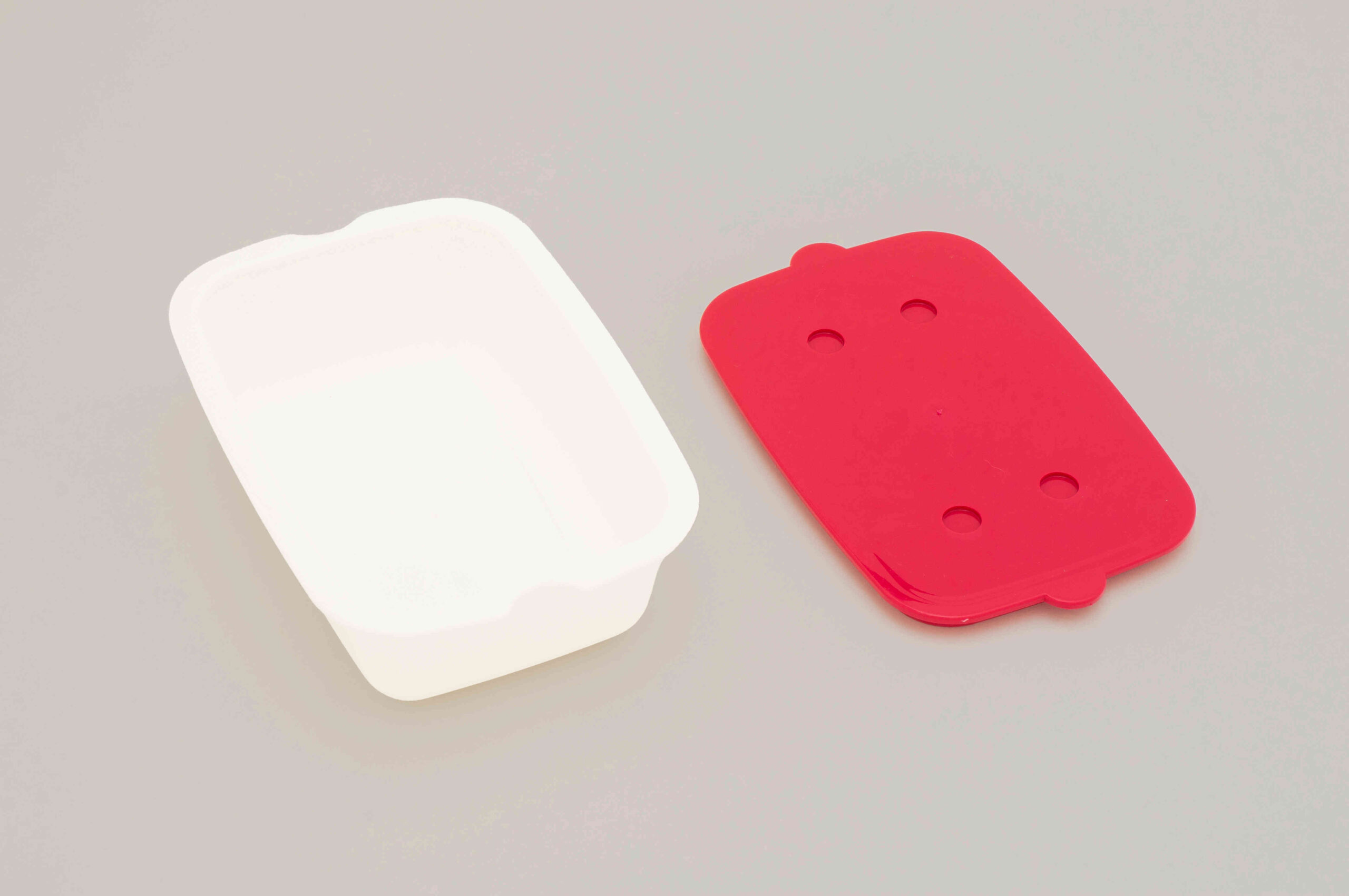 salaplast_patented_reusable_food_storage_system_for_industrial_use_3